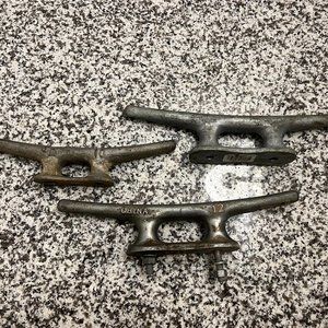 Galvanized Boat Cleat Lot metal dock rope tie off chock nautical decor dog steel